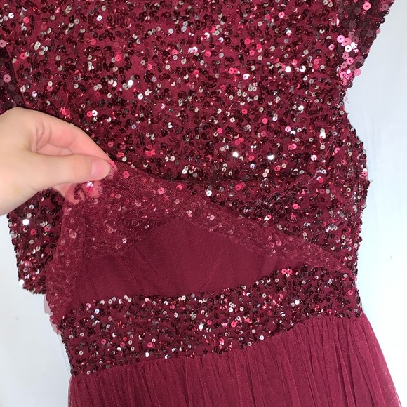 Bridesmaid mix dress. Red with sequence top - Picture 5 of 5